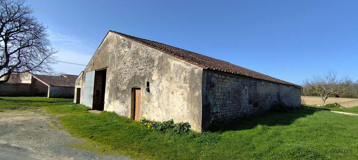 Maison à SABLONCEAUX