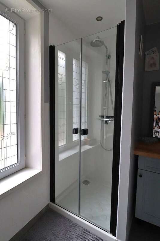 Maison à VERRIERES-LE-BUISSON