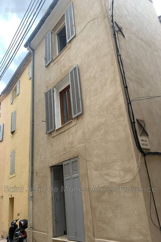 Appartement à TRETS