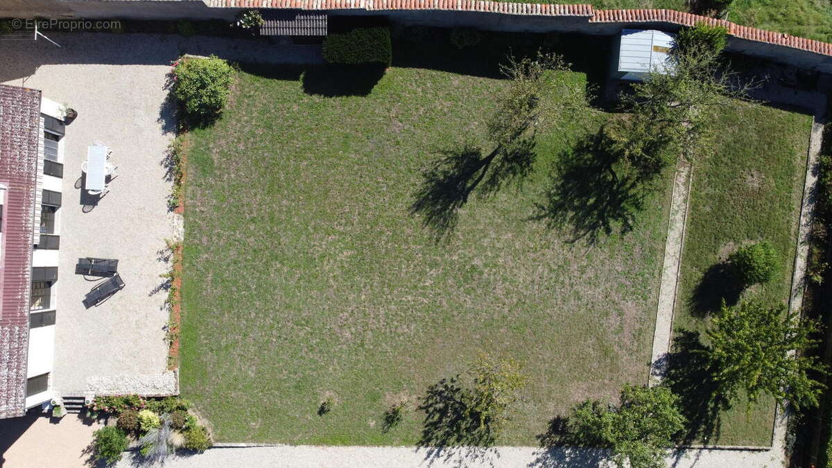 Photo 2 - Maison à LA TOUR-DE-SALVAGNY