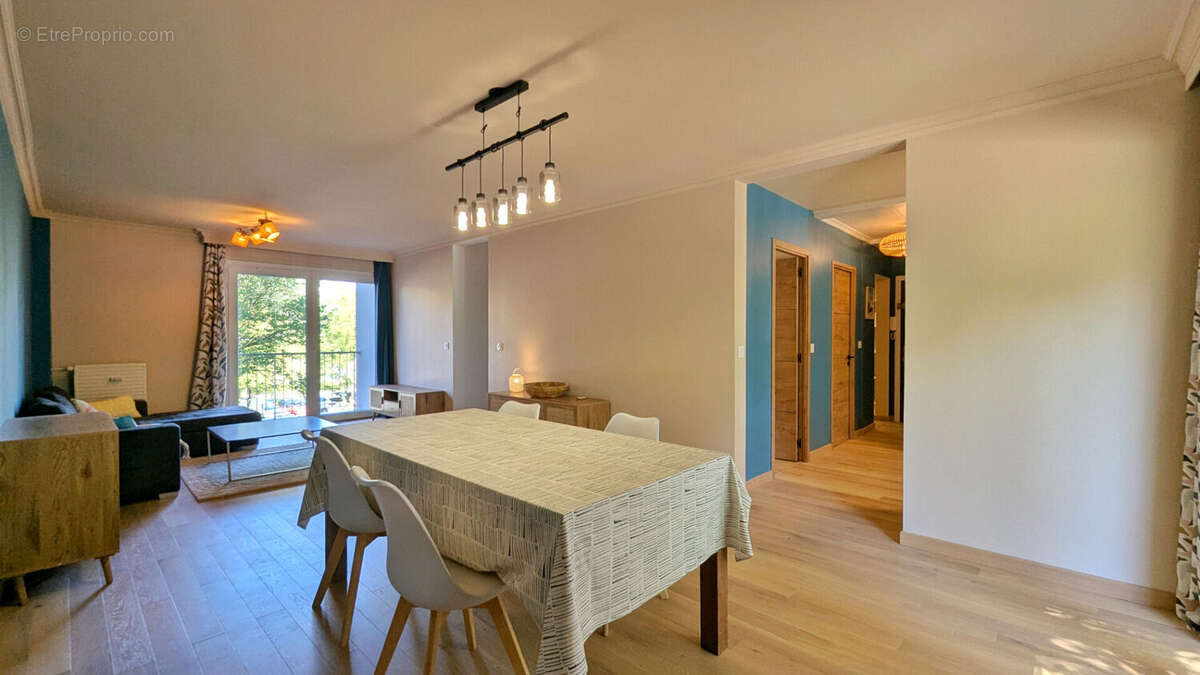 Appartement à SEYNOD
