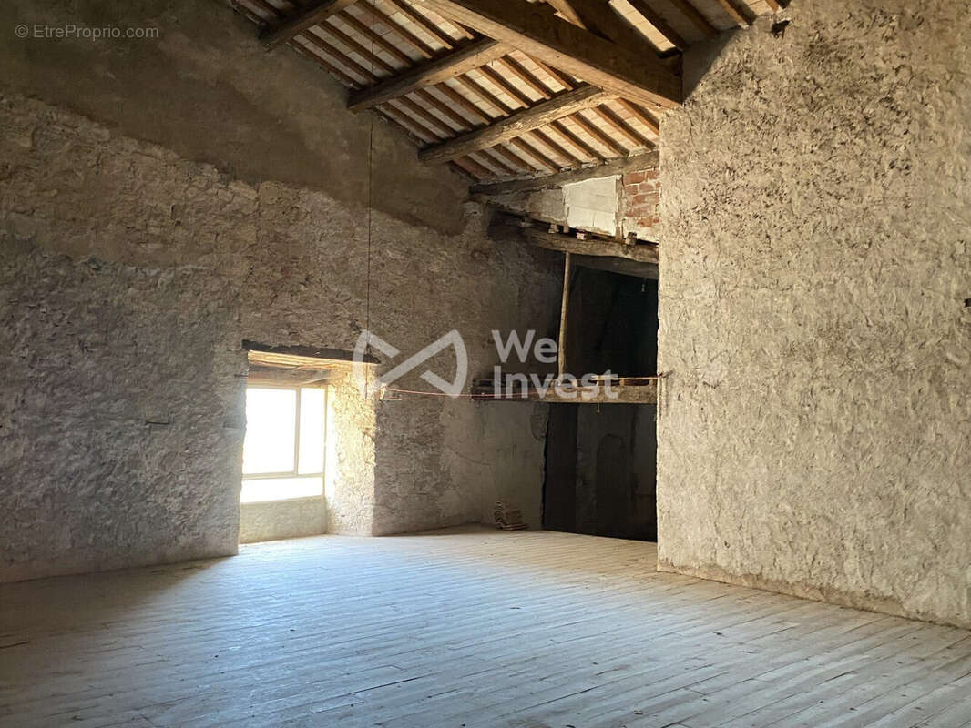 Maison à CAUNES-MINERVOIS