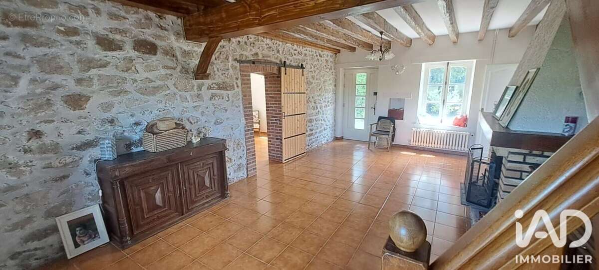 Maison 196 m² à Saint-Hilaire-Les-Andresis  - photo 9
