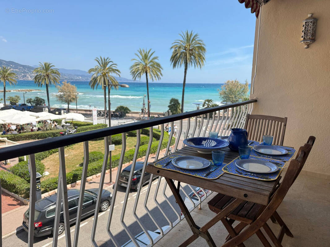 Appartement à ROQUEBRUNE-CAP-MARTIN