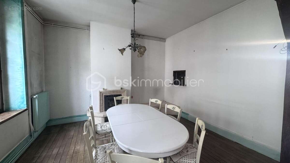 Appartement à CHARLEVILLE-MEZIERES