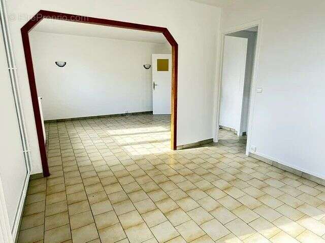 Appartement à MELUN