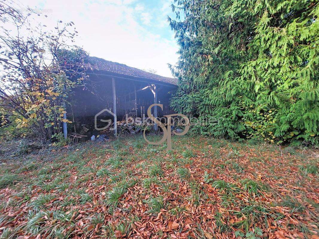 Maison à LORREZ-LE-BOCAGE-PREAUX