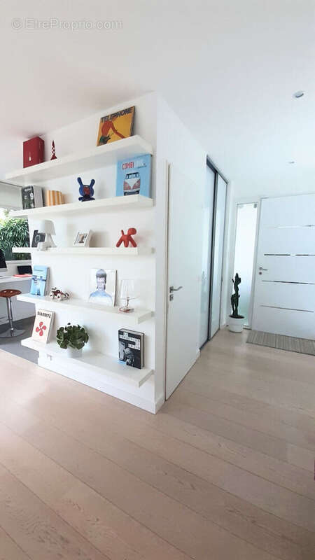 Maison à LE RELECQ-KERHUON