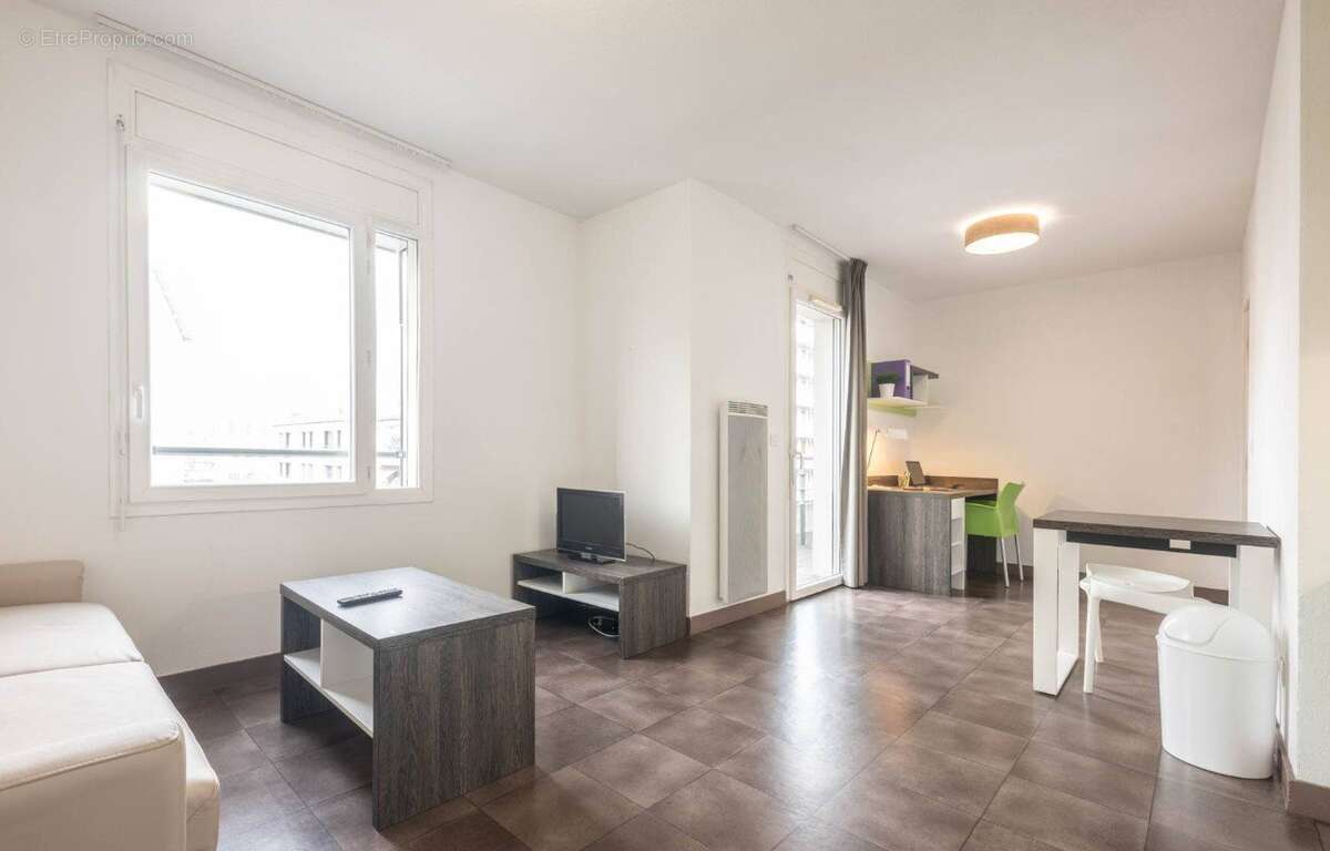 INVESTISSEMENT LOCATIF  GRENOBLE  Résidence étudiante Campus Universités Grenoble - 4,80 % de rentabilité - photo 3
