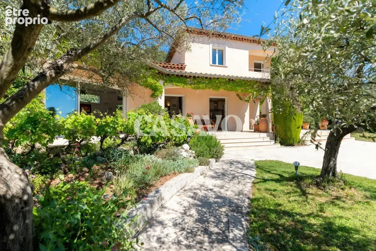 Vente Maison 6 pièces de 180m² - 13590 Meyreuil - photo 2