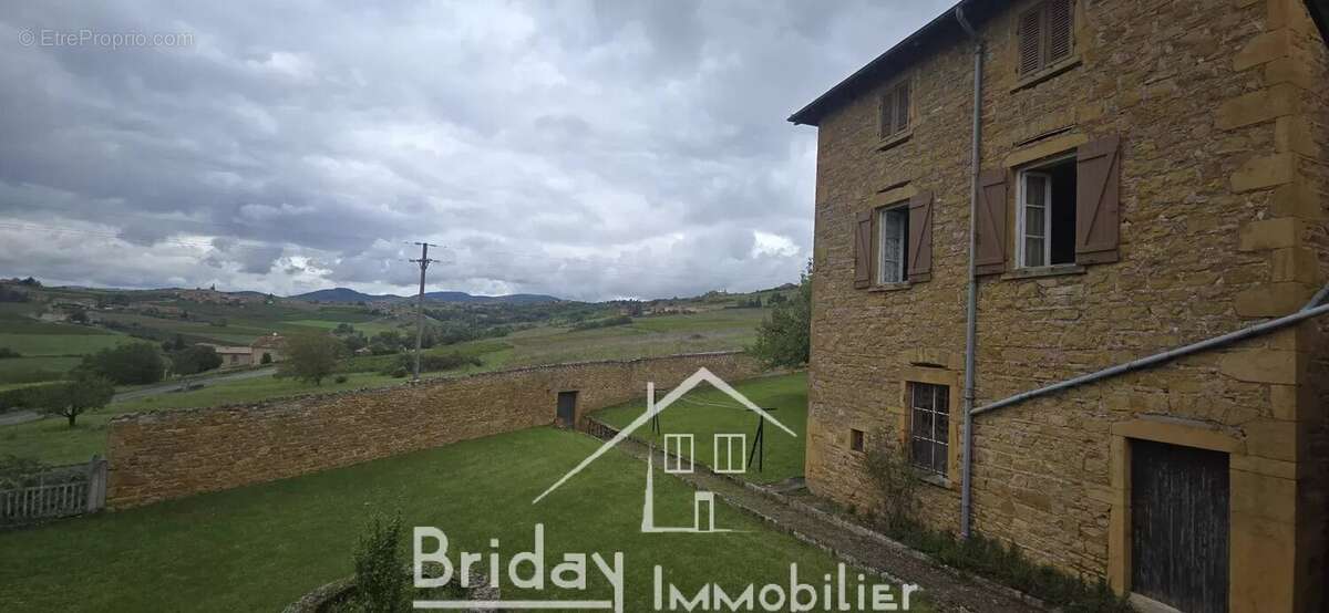 Maison à LE BOIS-D&#039;OINGT