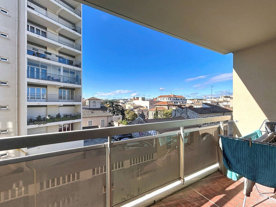 Appartement à NIMES