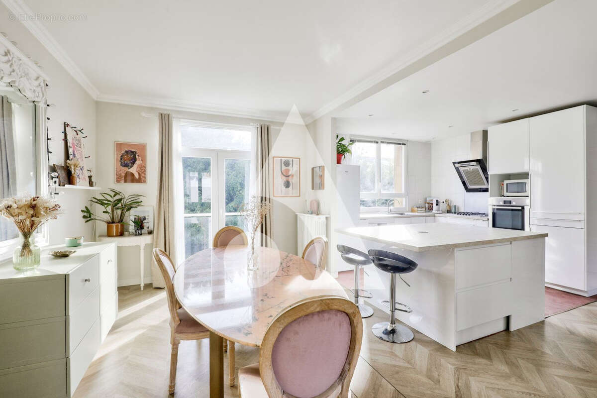 Maison à LA COURNEUVE