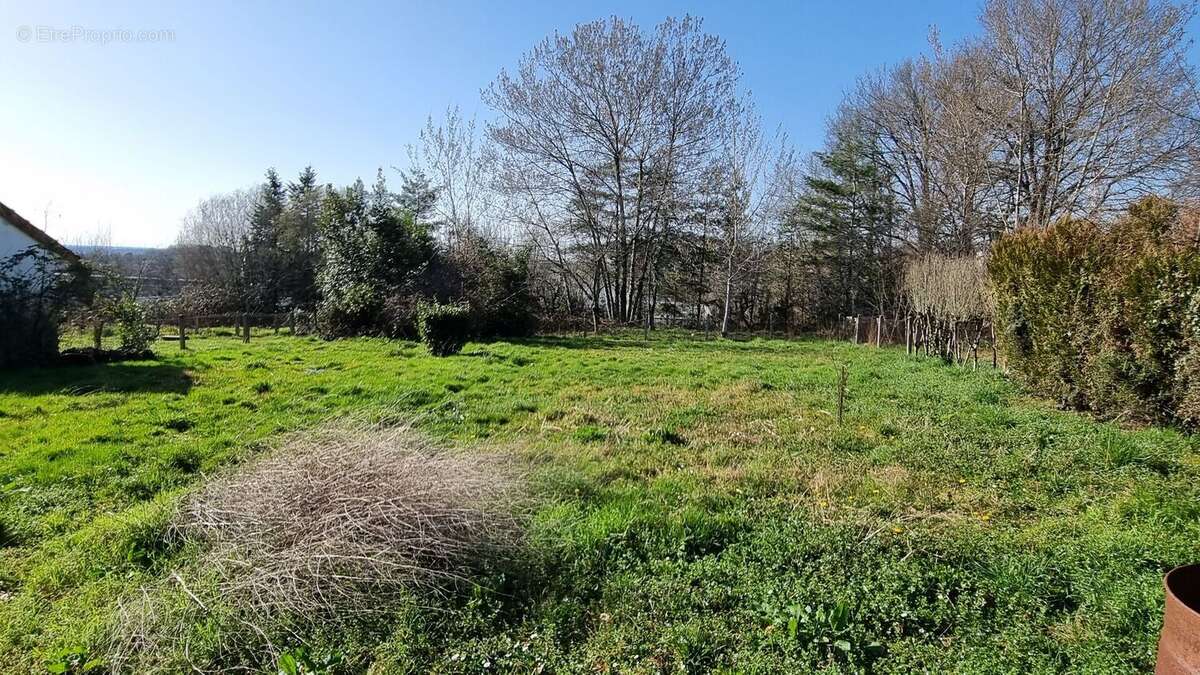 20260226153225 - Maison à NONTRON