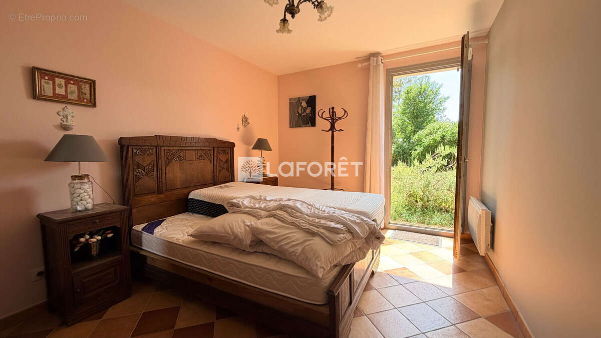 A vendre à Belval En Argonne - 151 m² (3 chambres) - photo 8