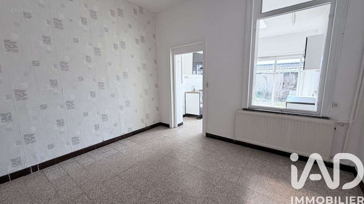 Photo 4 - Maison à SIN-LE-NOBLE