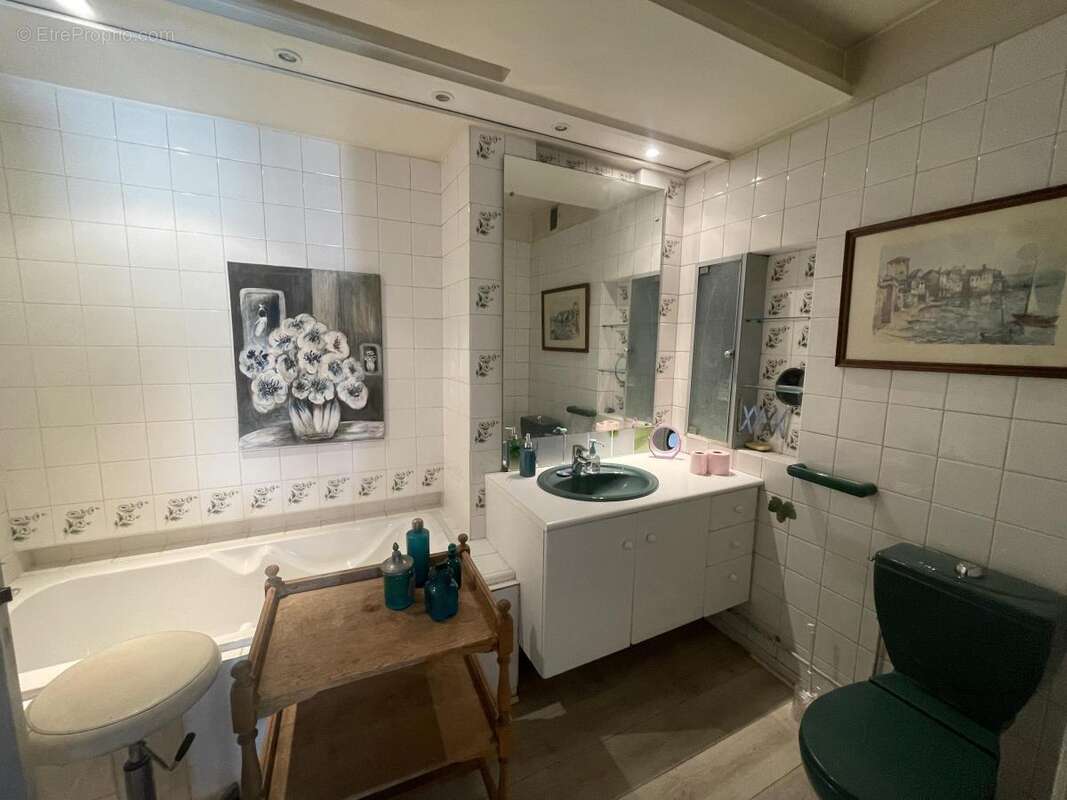 Appartement 115 m² à Valence  - photo 9