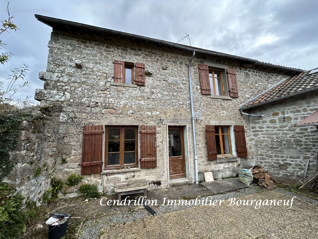 Maison à SOUBREBOST