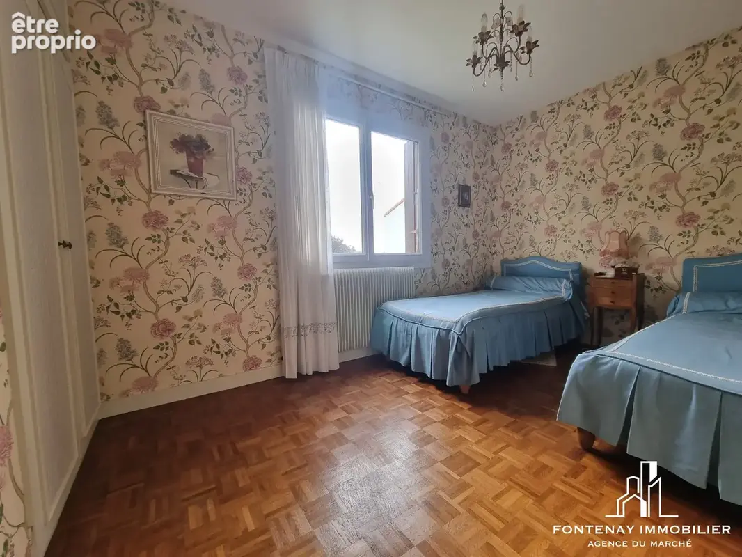 Maison 6 pièces 127 m² à vendre à Fontenay-Le-Comte (85200) - photo 5