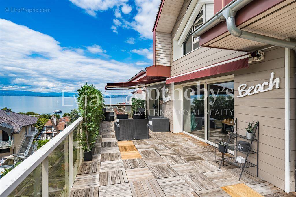Appartement à EVIAN-LES-BAINS