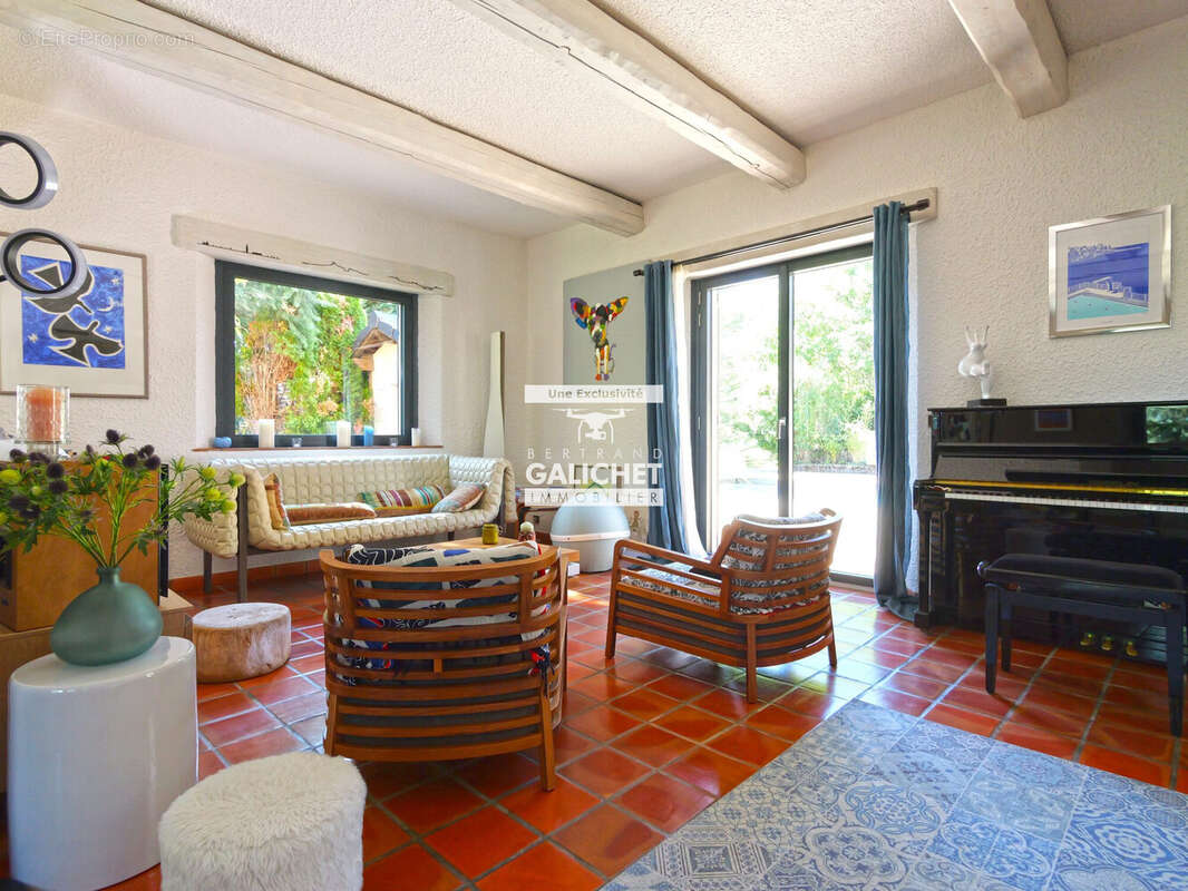 Maison à LA BATIE-VIEILLE