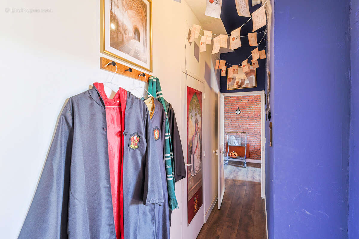 Appartement à MARSEILLE-5E