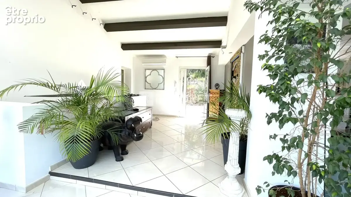 Villa Cabasse 9 pièces 230 m2  4 chambres avec piscine - photo 3
