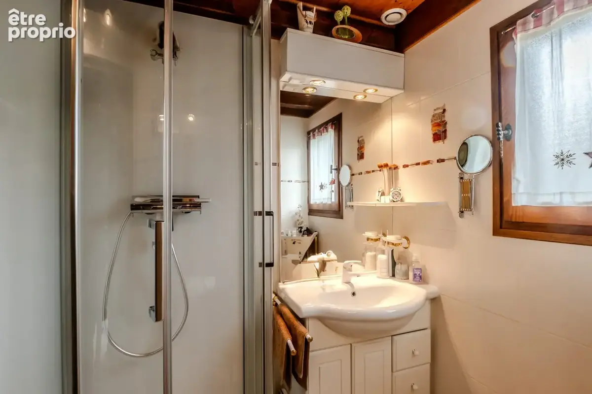 Maison 120 m² à Saint-Paul-En-Chablais  - photo 8