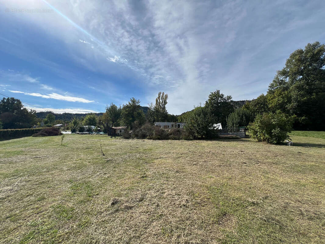 Maison à LA MOTTE-DU-CAIRE