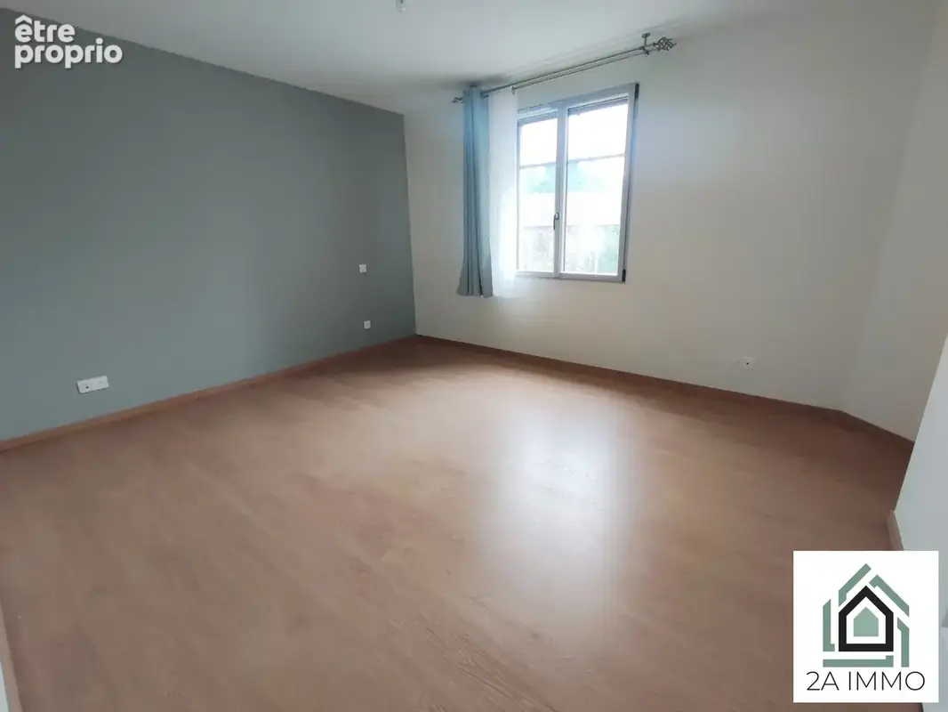 Maison 5 pièces 141 m² à vendre à Pontaumur (63380) - photo 8