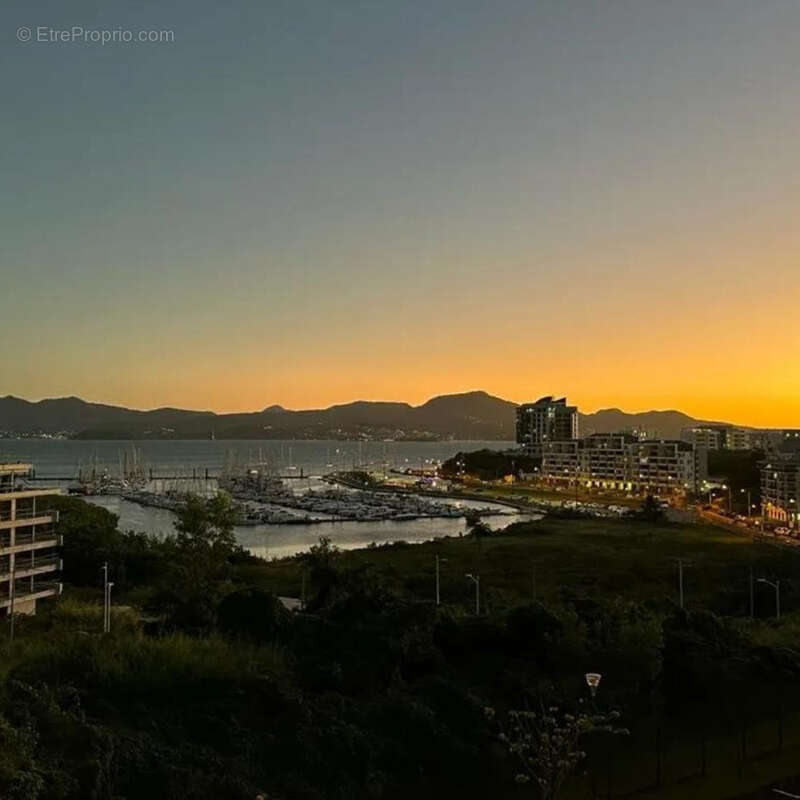 Appartement à FORT-DE-FRANCE