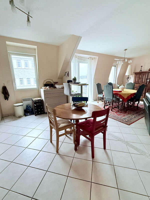 Appartement 4 pièce(s) parame centre resiedence recente dernier etage ascenseur - photo 5