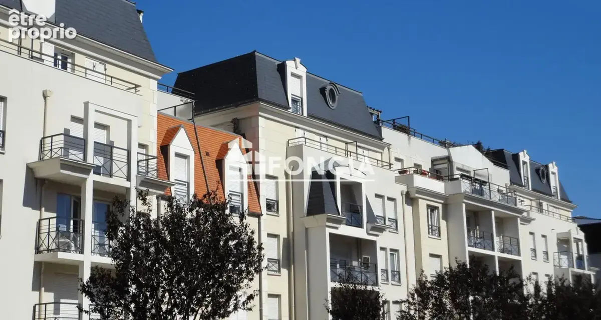 FRANCONVILLE - F2 avec terrasse - photo 2