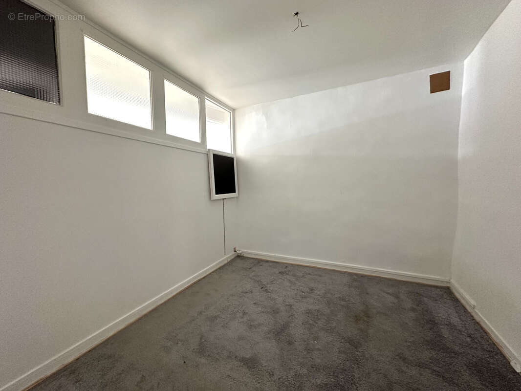 Appartement à THURINS