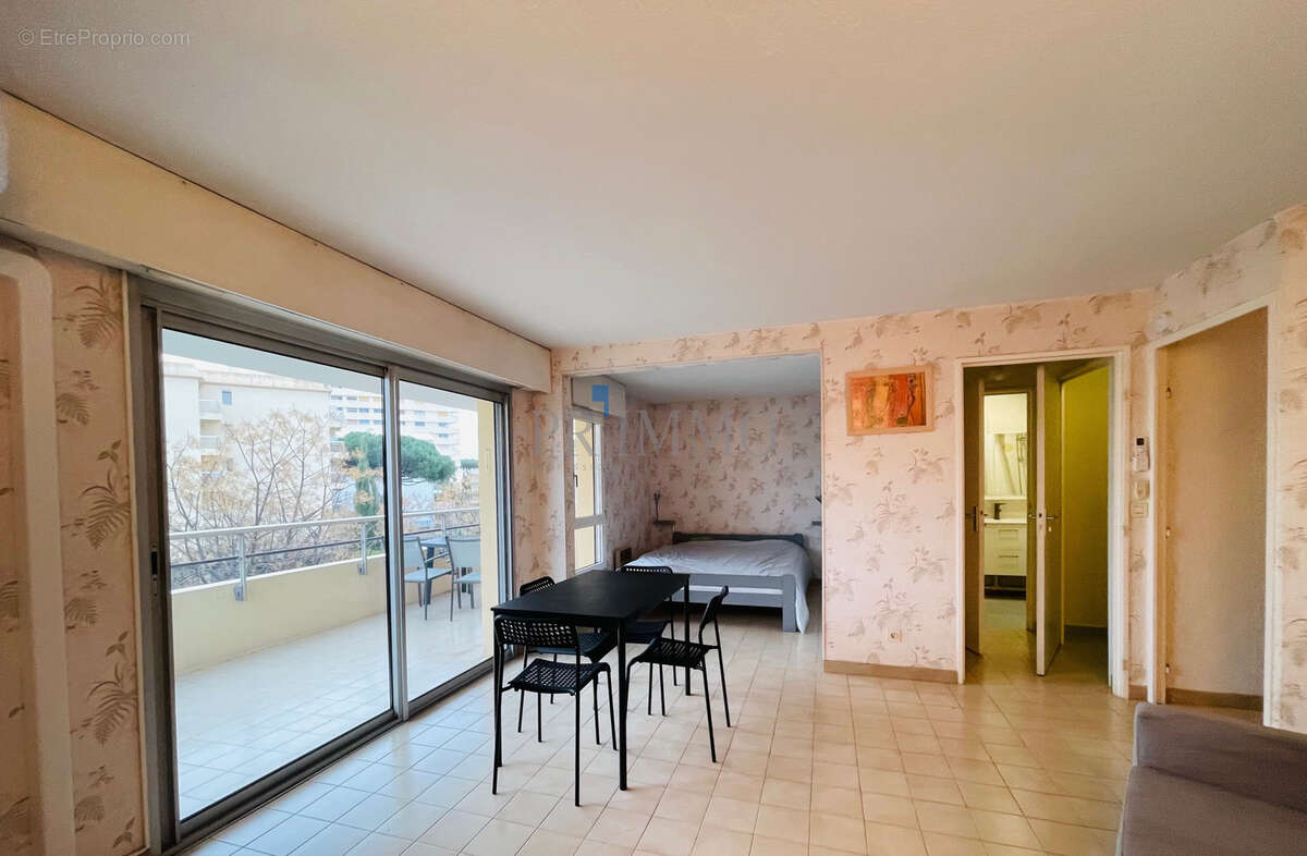 2 pièces Fréjus plage résidence avec piscine - photo 4