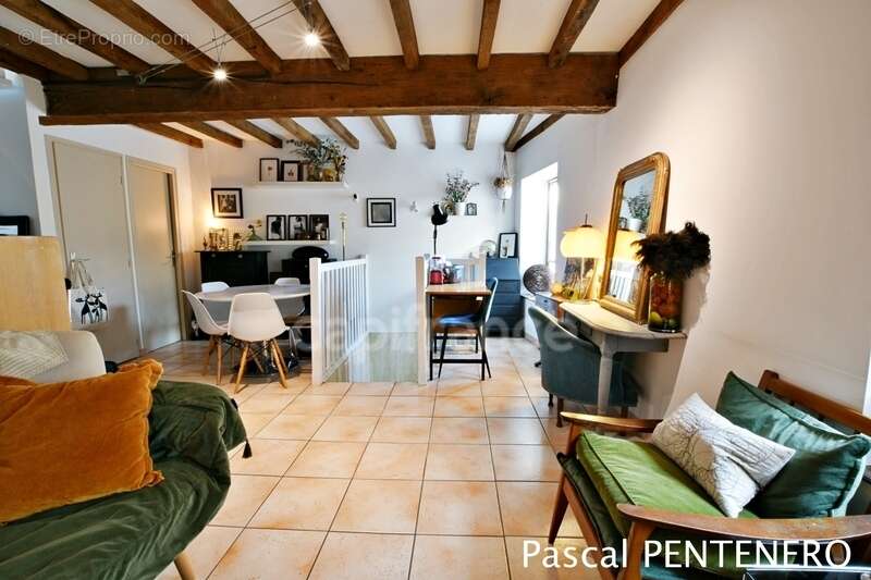 Appartement à VILLARS-LES-DOMBES