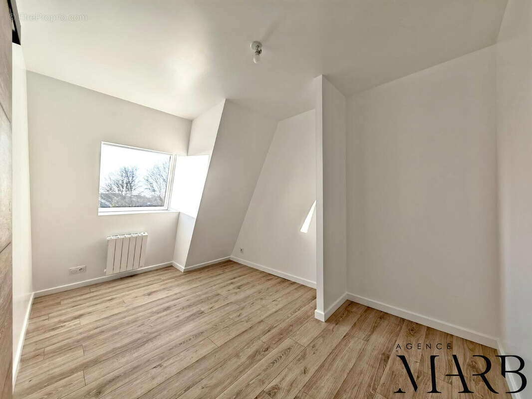 Appartement à RABLAY-SUR-LAYON