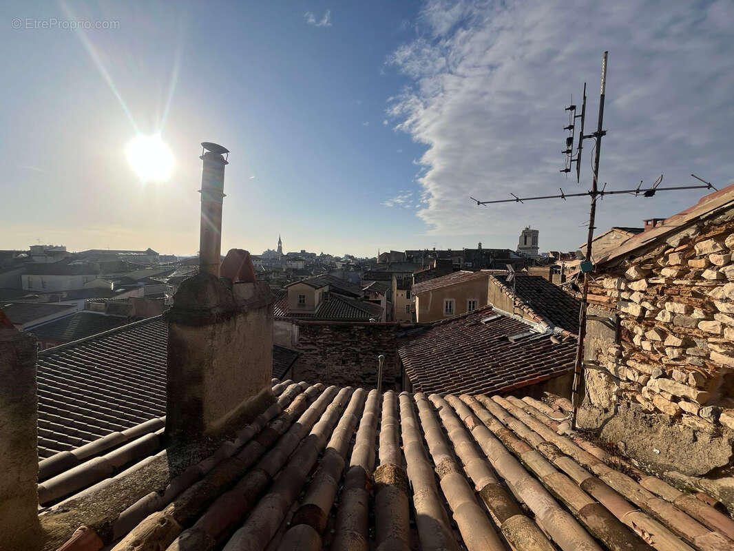 Appartement à NIMES