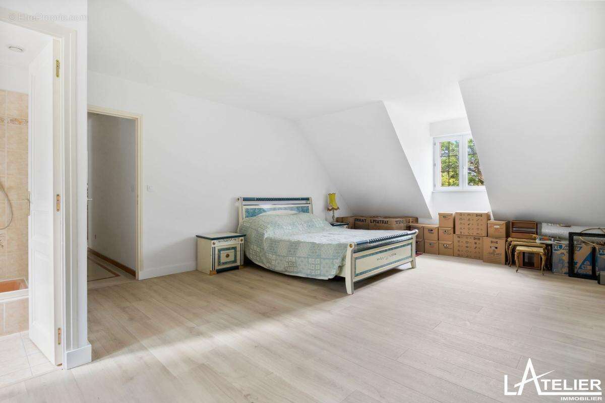 Maison à L&#039;ETANG-LA-VILLE