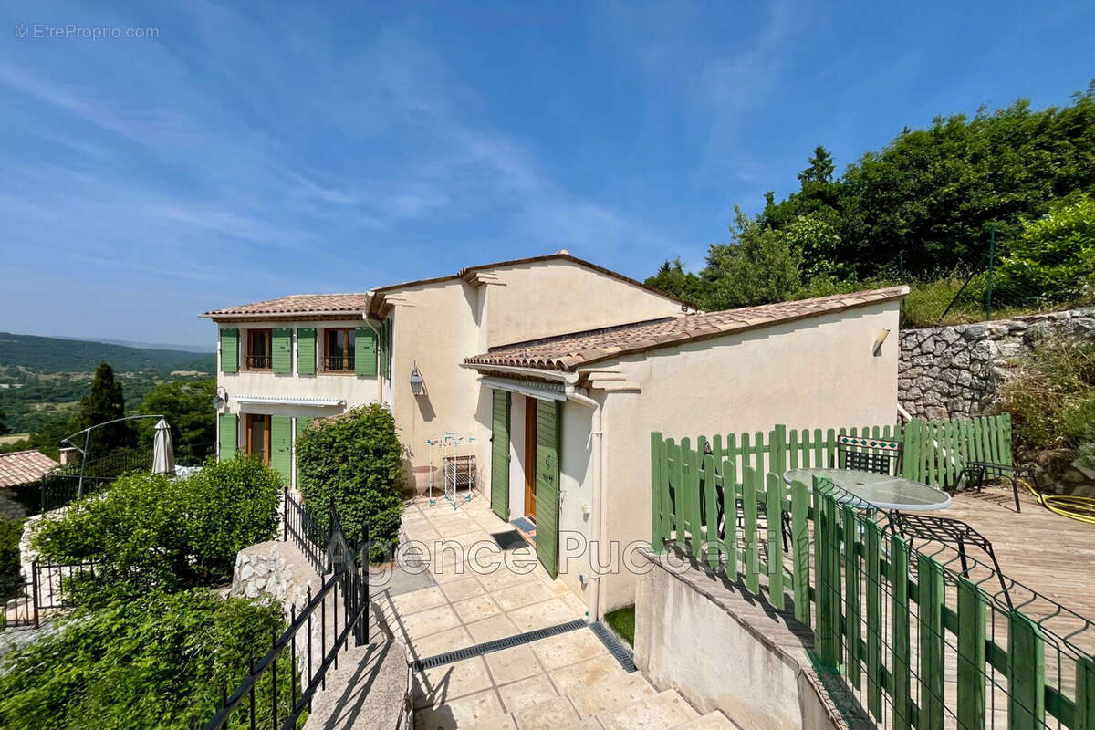 Maison à COURSEGOULES