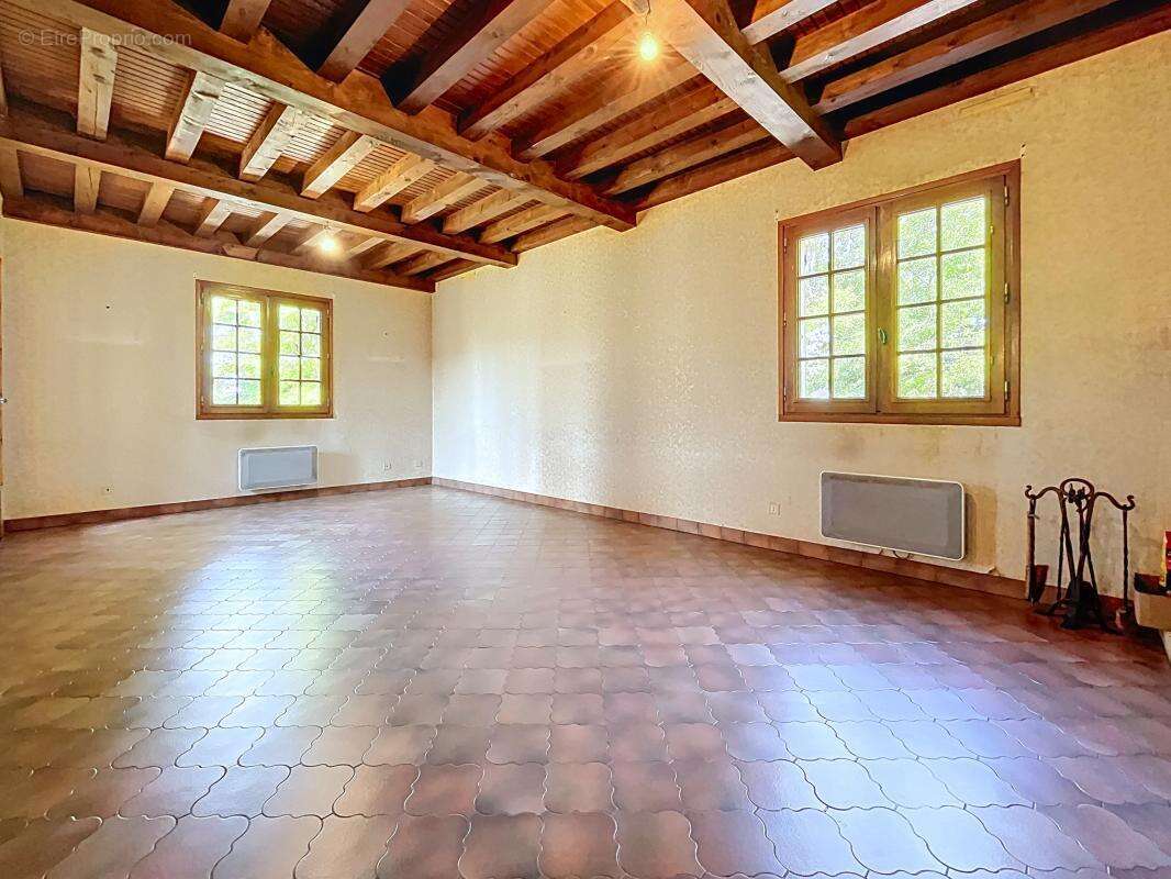 Maison à LORIOL-SUR-DROME