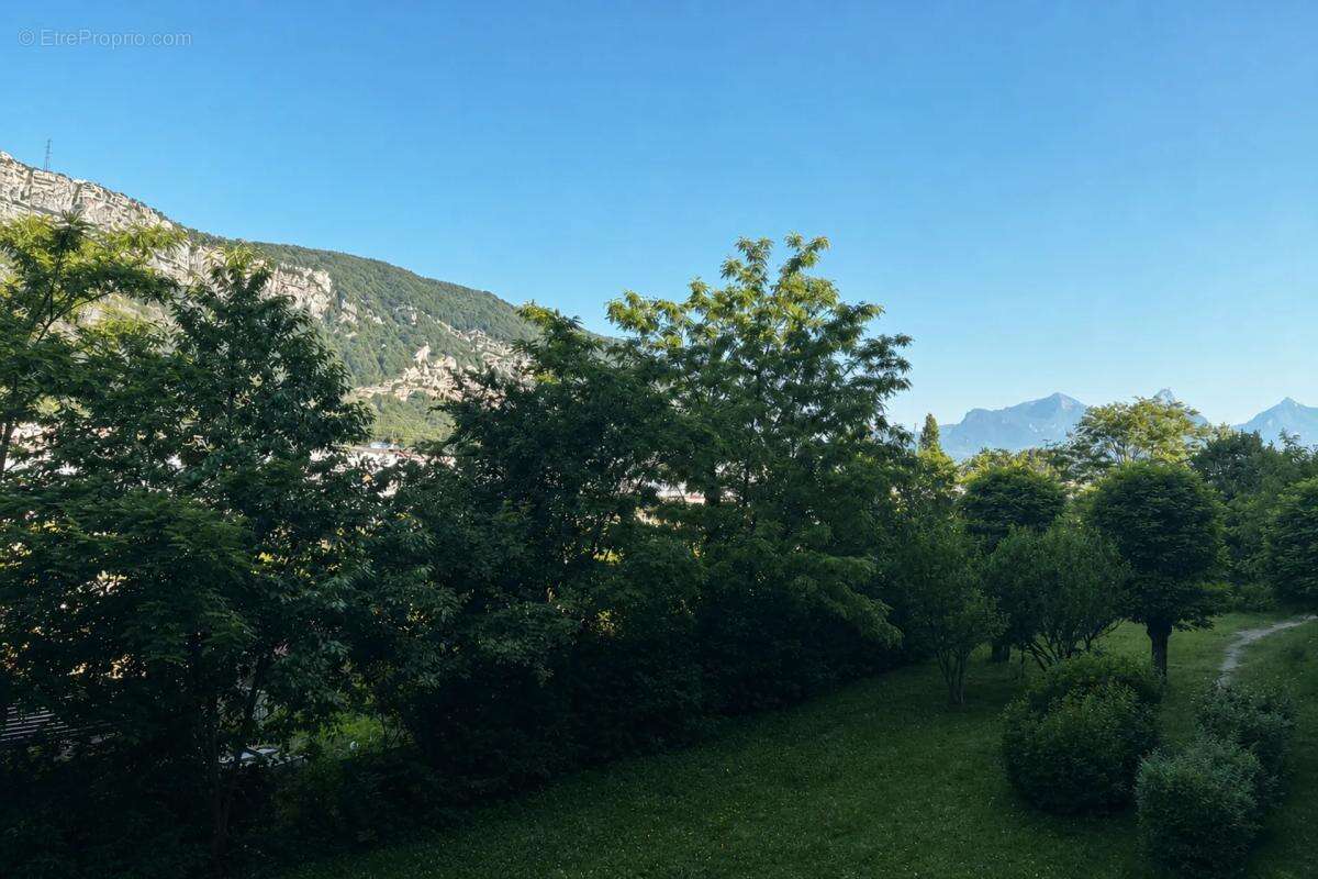 Appartement T4 de 69 m² situé à Le Pont-de-Claix - photo 10