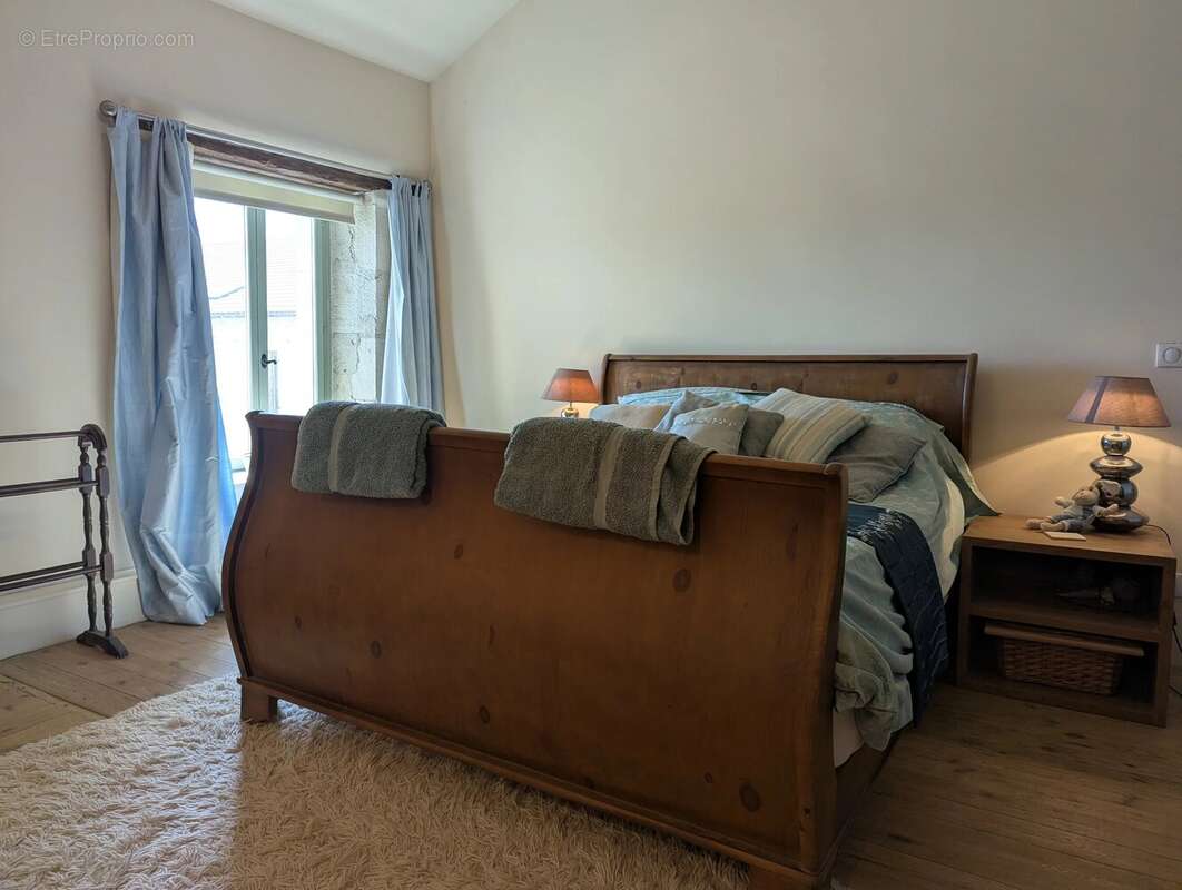 Maison à BRIGUEIL-LE-CHANTRE