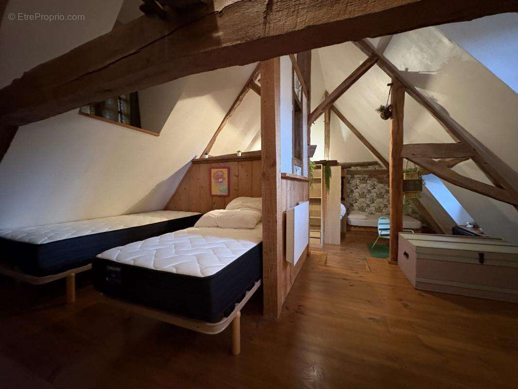 Maison à SEGONZAC