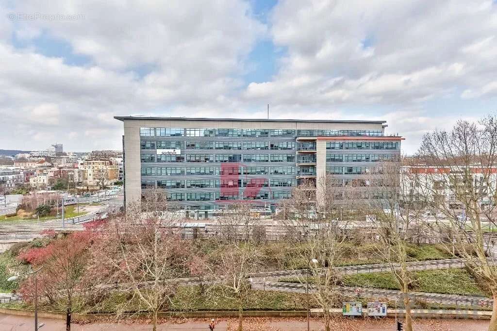 Appartement à ISSY-LES-MOULINEAUX