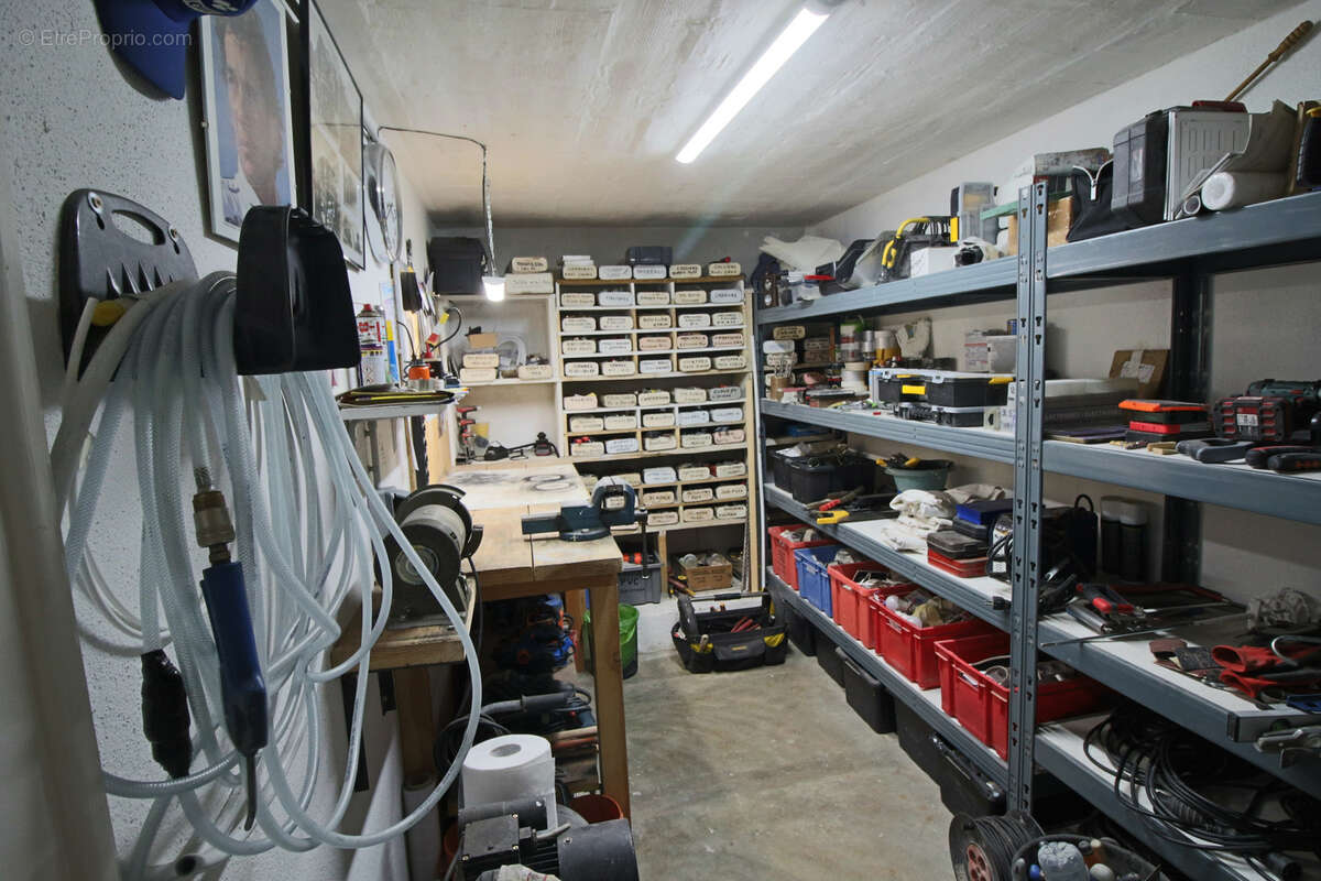 Maison à PUY-L&#039;EVEQUE