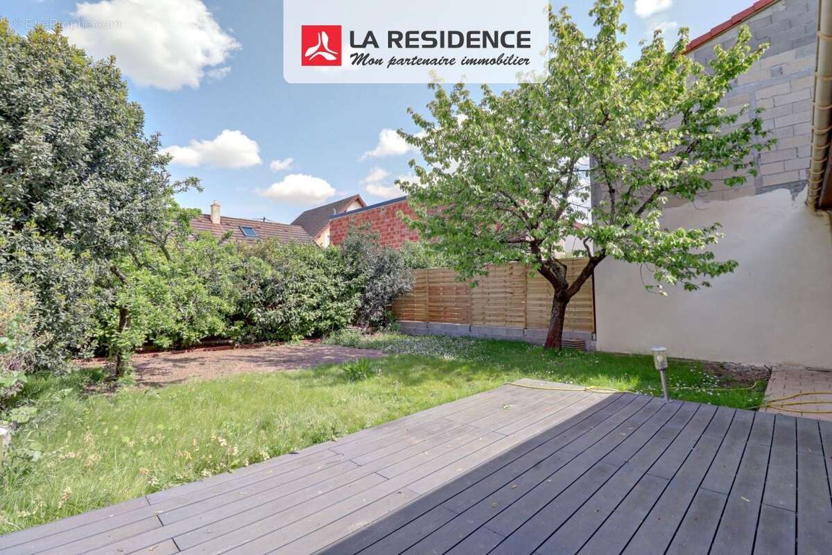 Maison 117 m² à Carrieres-Sous-Poissy  - photo 5