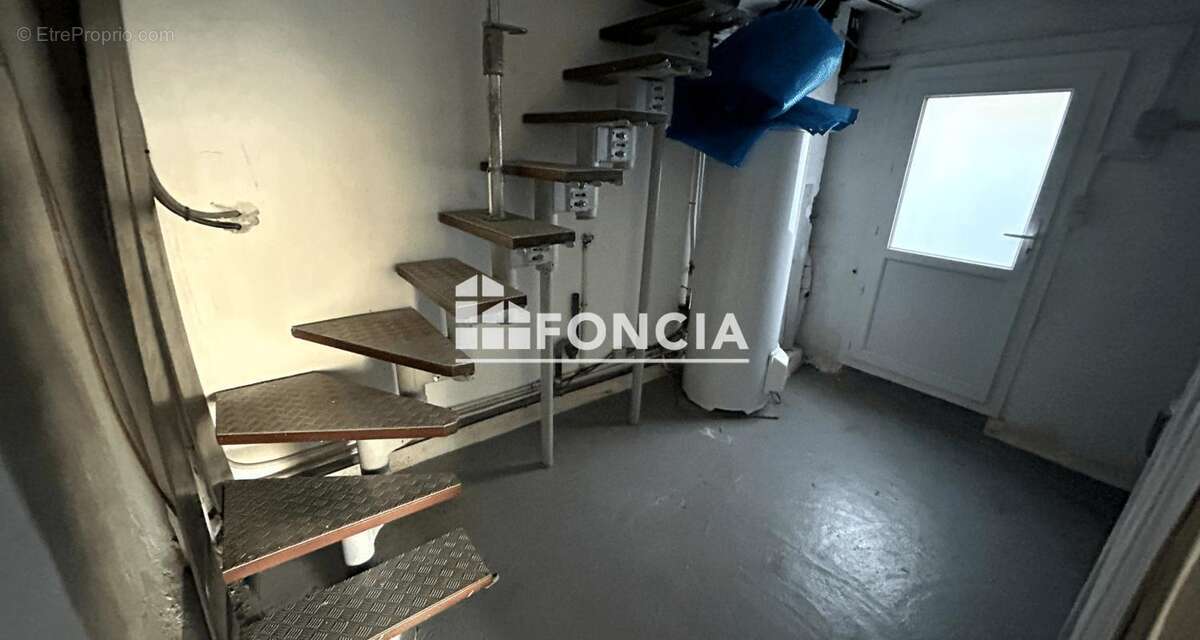 Maison à BORMES-LES-MIMOSAS