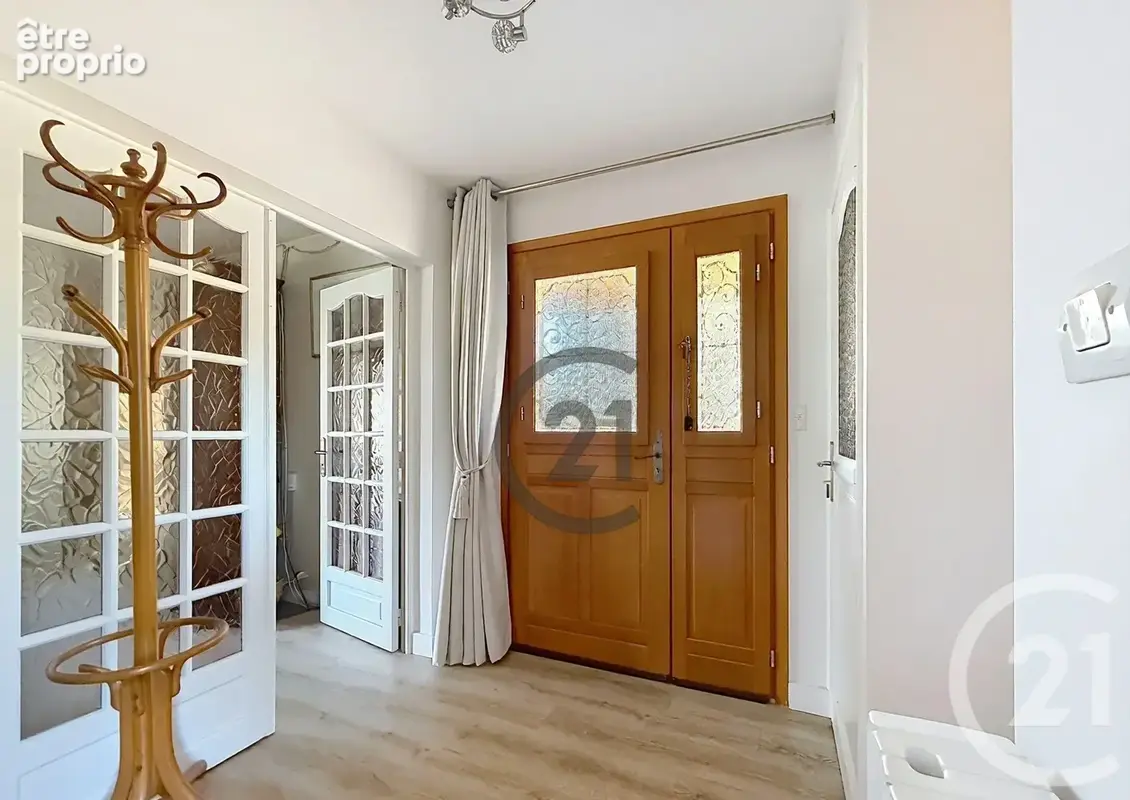 Maison 6 pièces 157 m² à vendre à Varennes-Jarcy (91480) - photo 12