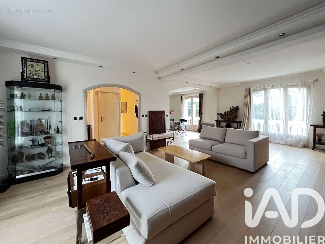 Photo 3 - Maison à VILLIERS-SUR-MARNE